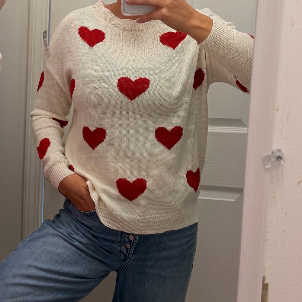 Main Strip Cream Sweater with Red Hearts NWT! - Picture 16 of 16